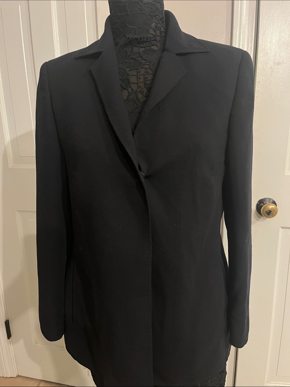 Akris Sleek Black Single-Button Blazer